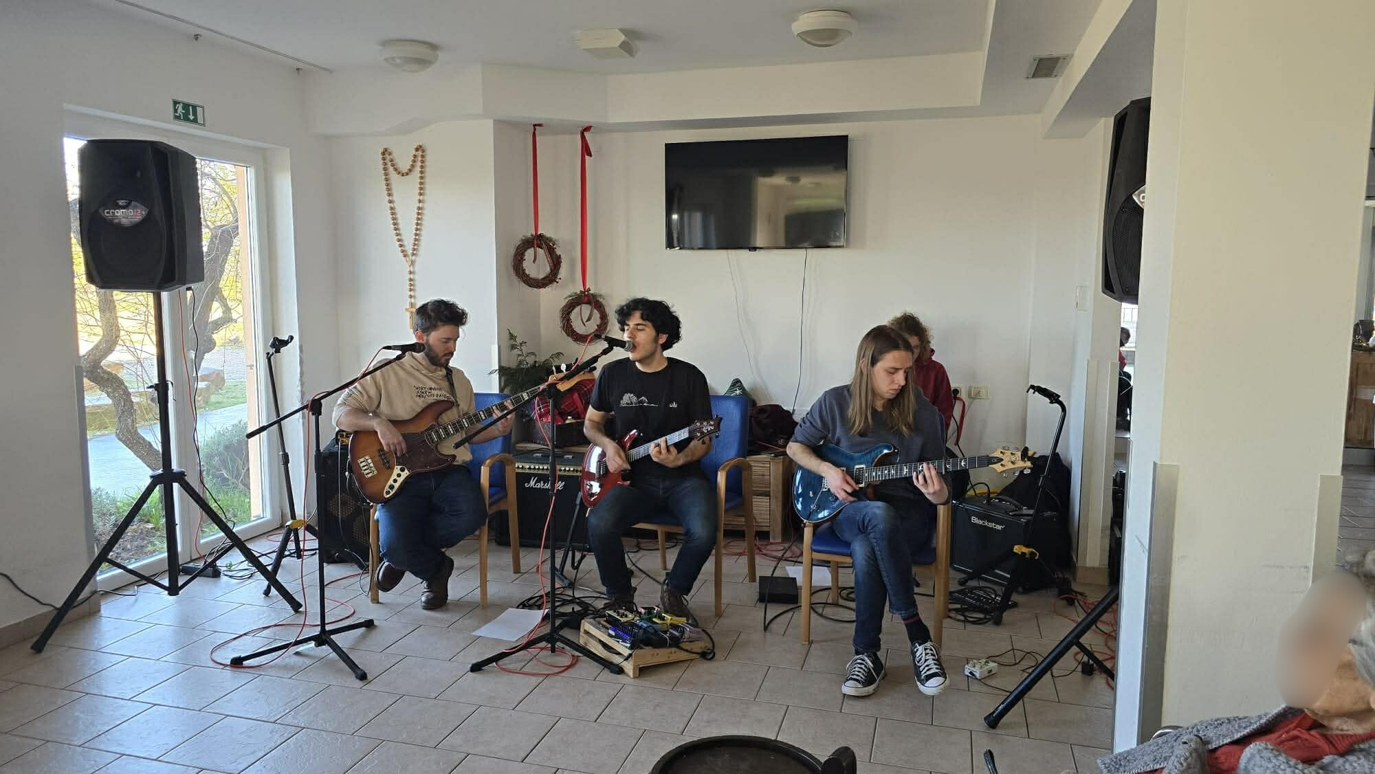 Nastop skupine Lift Off v Domu Danica